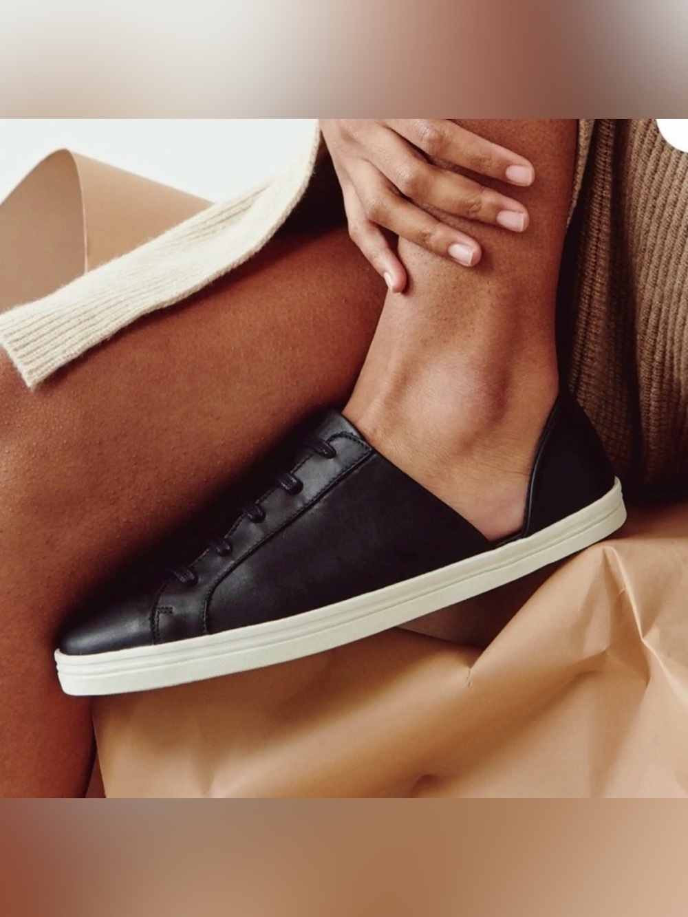 Freda Salvador Eda D’Orsay  Black Cut Out Sides Low-Top Leather Sneakers Spain